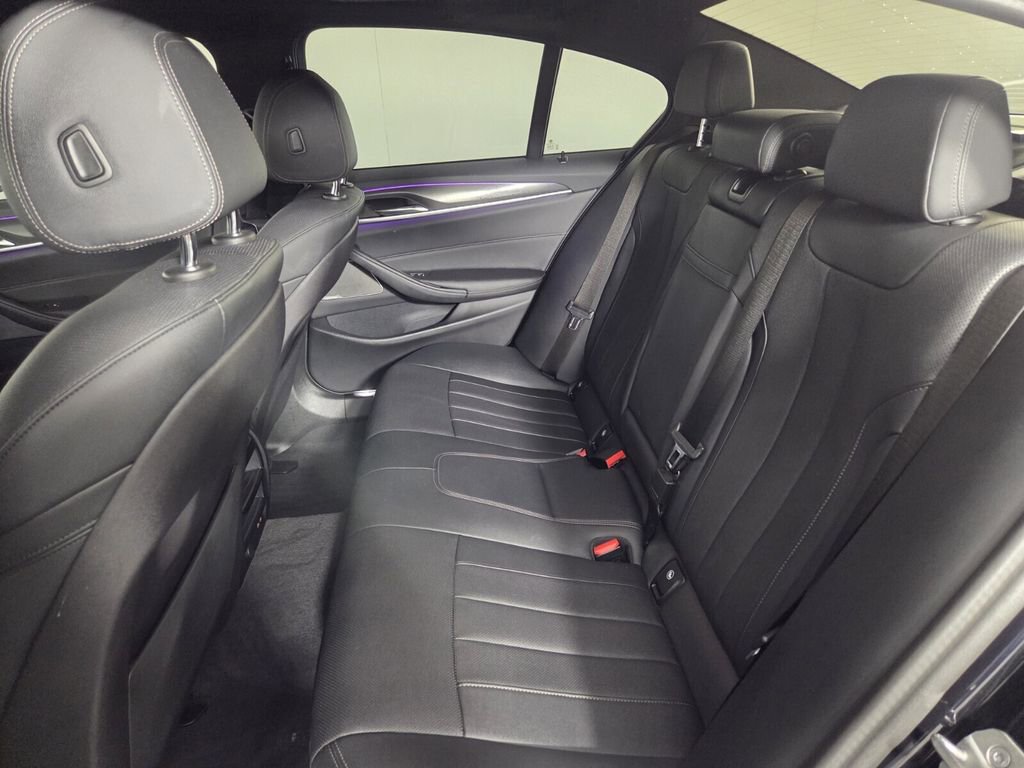 Used 2023 BMW 530i w/ M Sport Package image 25