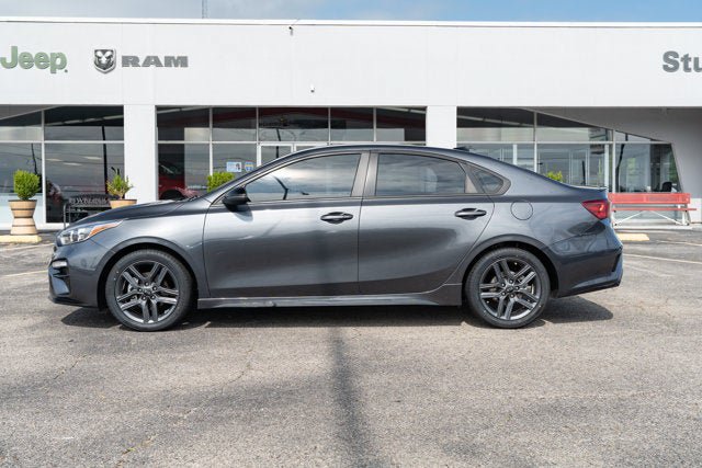 Used 2021 Kia Forte GT-Line FWD image 2