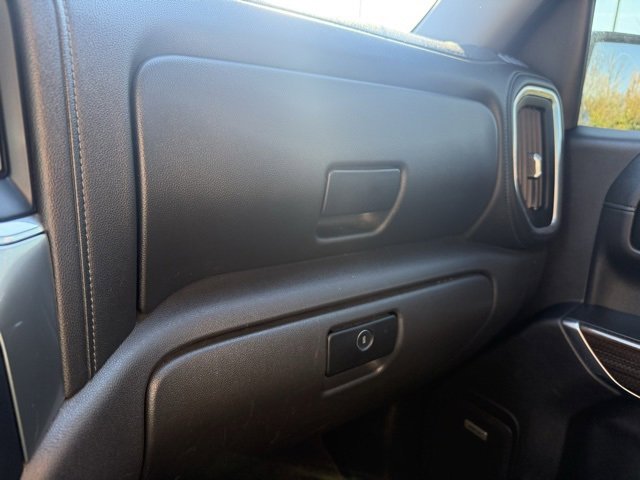 Used 2021 Chevrolet Silverado 1500 LT Trail Boss image 34