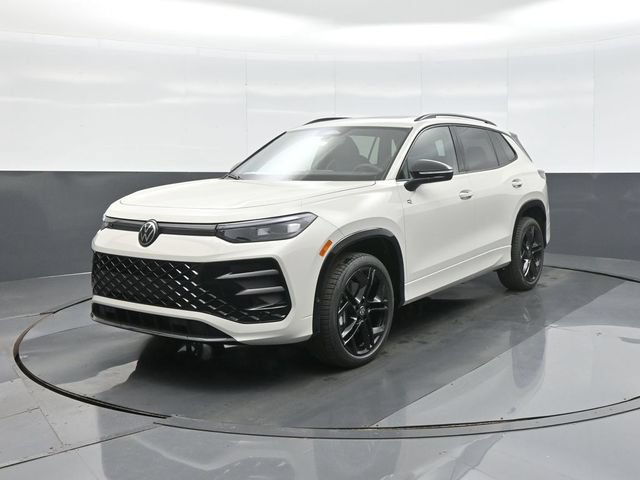 New 2026 Volkswagen Tiguan SE R-Line AWD/4WD image 3