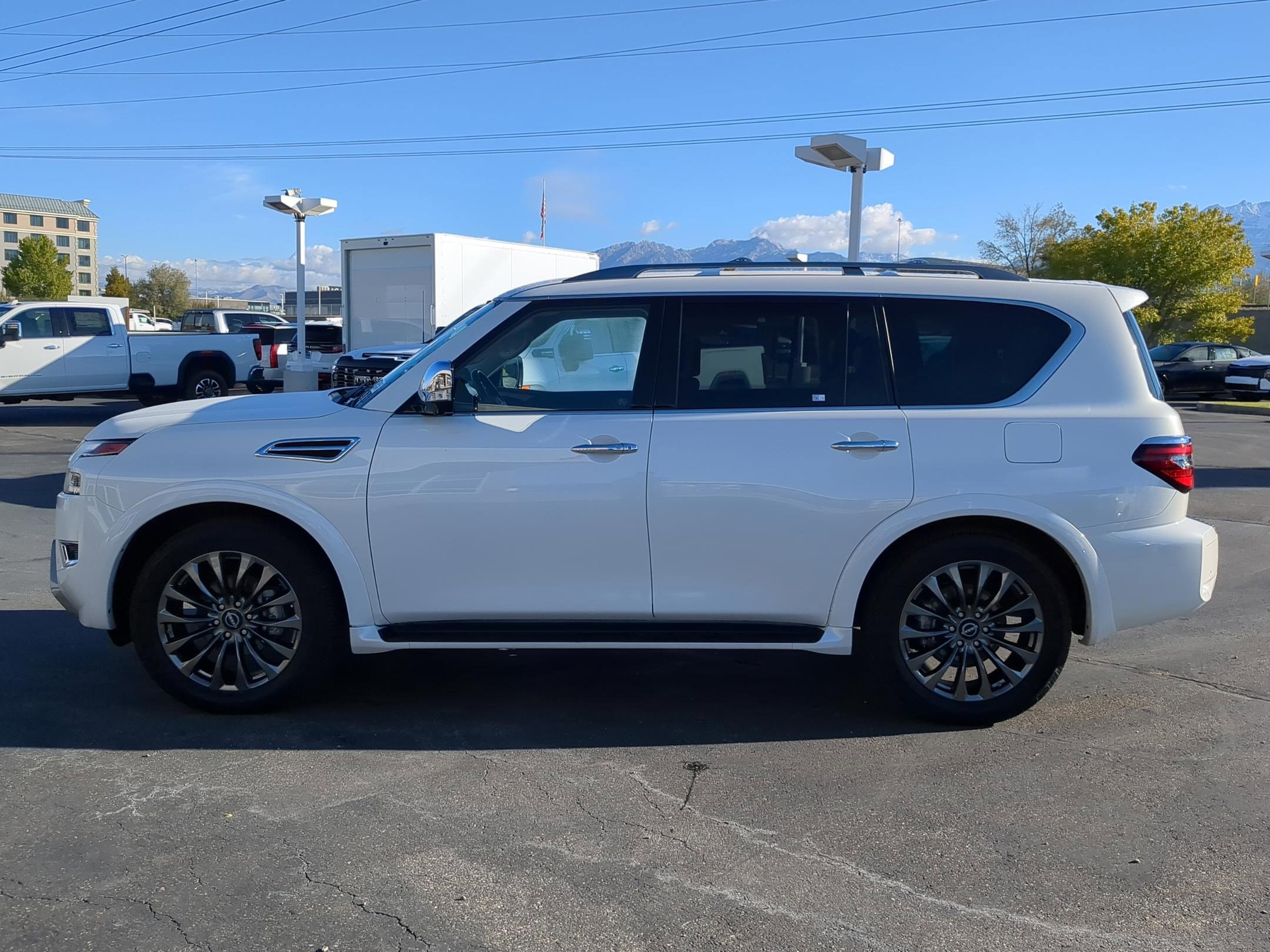 Used 2023 Nissan Armada Platinum w/ Captain's Chairs Package image 3