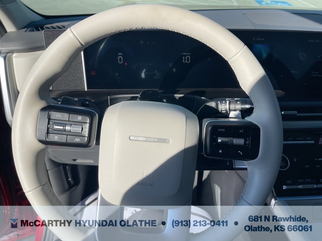 Used 2025 Hyundai Santa Fe SEL image 7