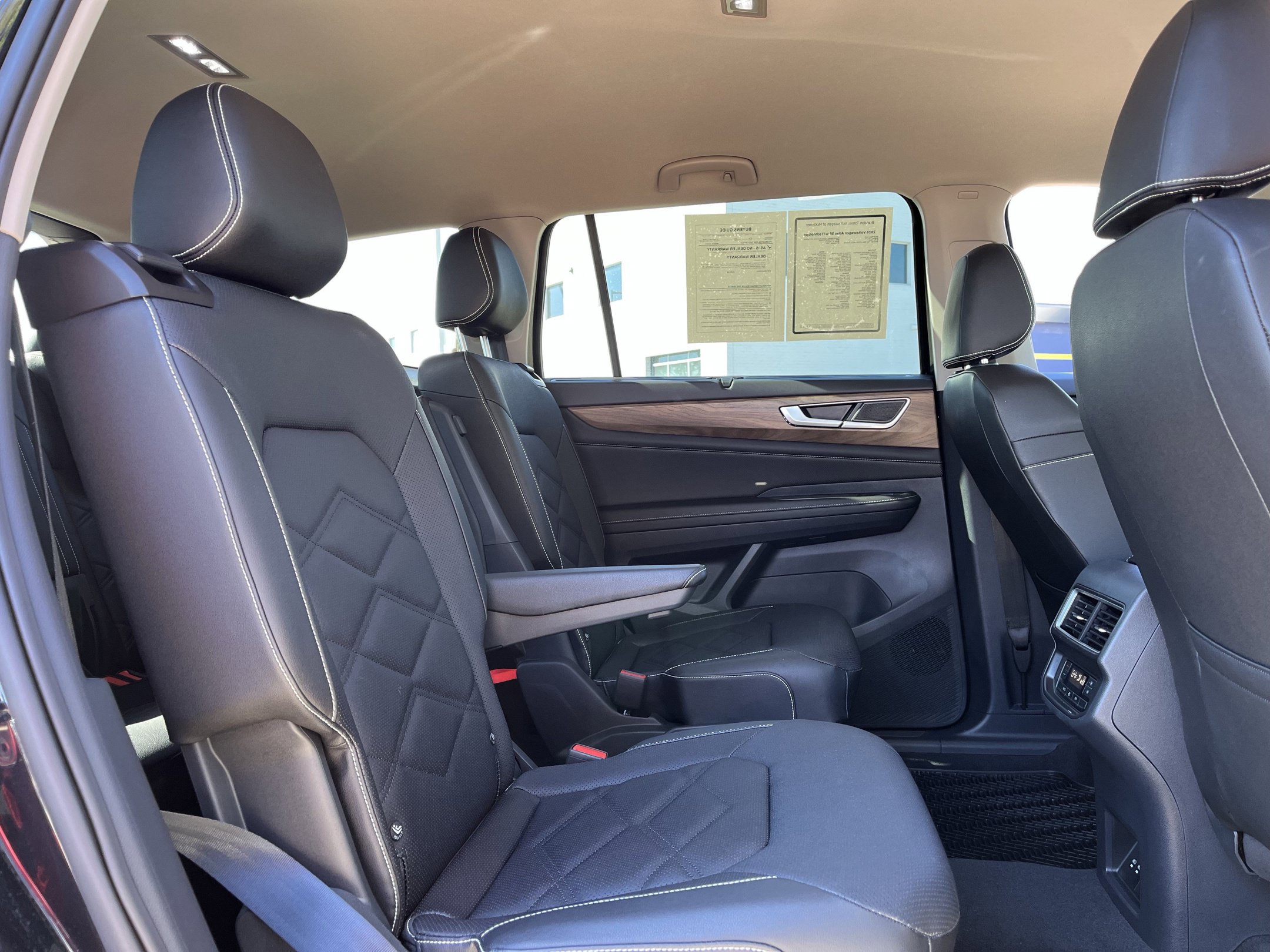 Certified 2026 Volkswagen Atlas SE FWD image 27