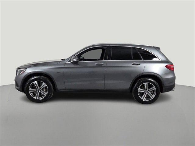 Used 2019 Mercedes-Benz GLC 350e 4MATIC image 2