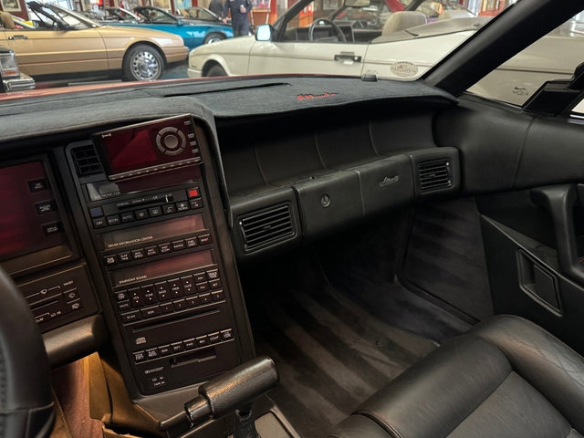 Used 1992 Cadillac Allante image 13