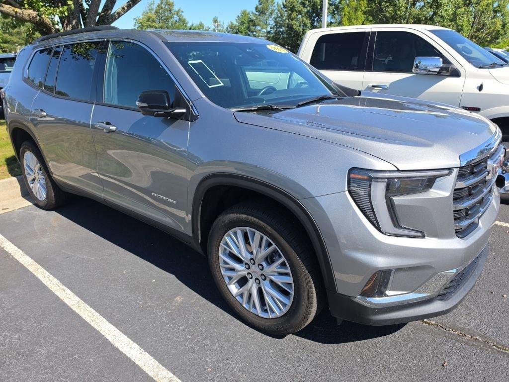 Used 2024 GMC Acadia Elevation w/ Luxury Package FWD image 15