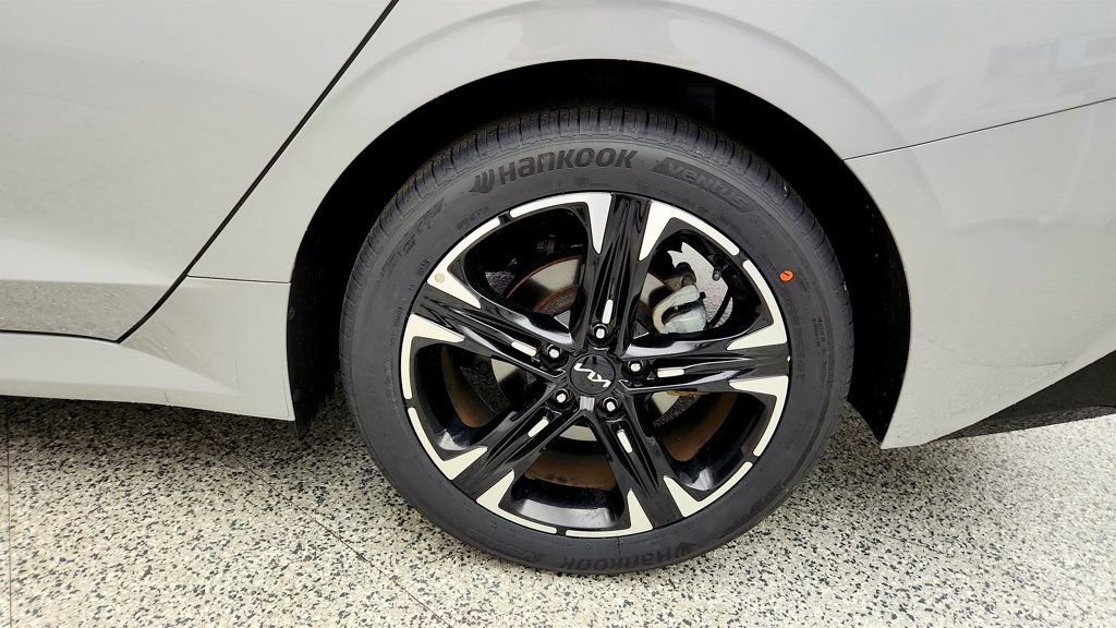 Used 2022 Kia K5 GT-Line w/ GT-Line FWD Premium Package image 9