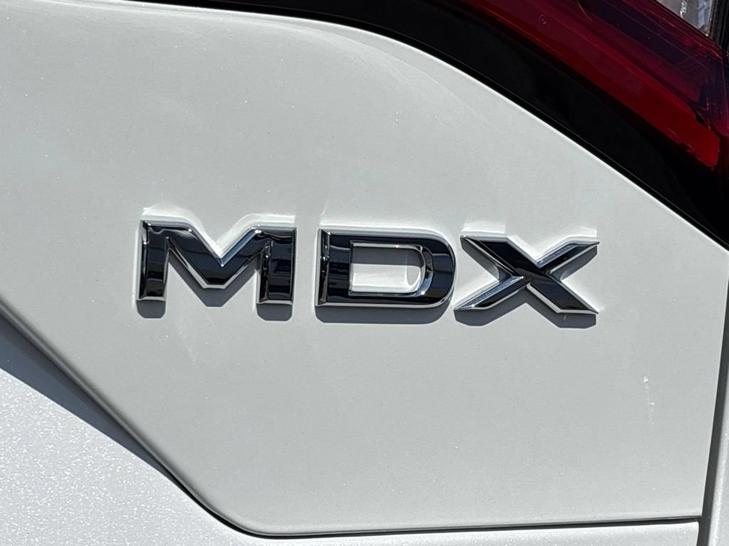 Used 2024 Acura MDX SH-AWD w/ Advance Package image 6