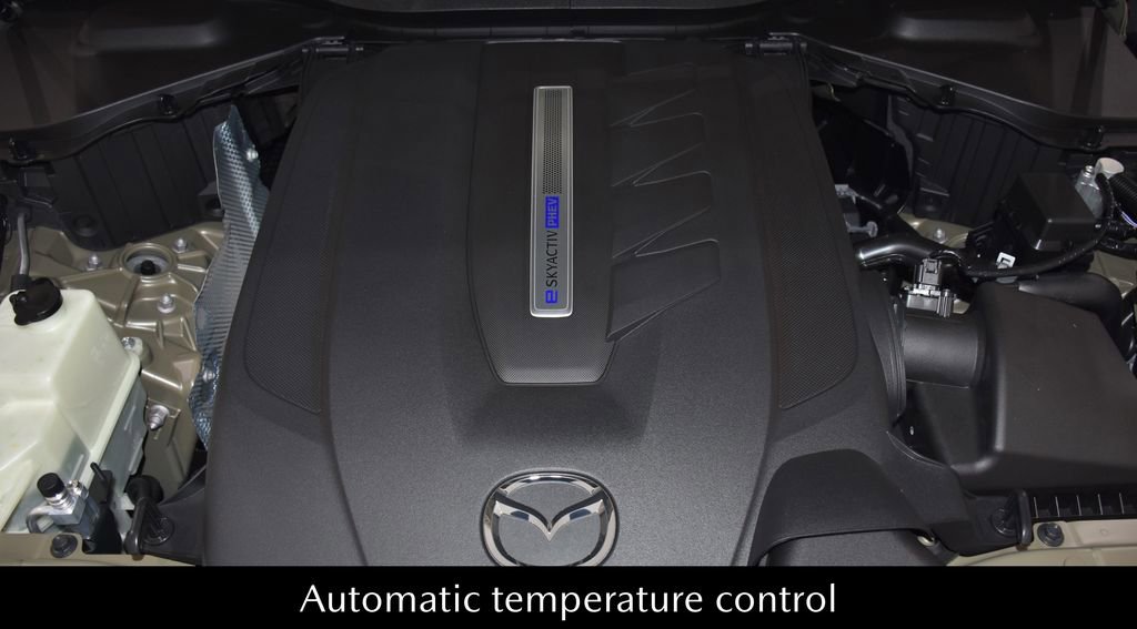New 2025 MAZDA CX-70 Plug-In Hybrid w/ Premium Plus AWD/4WD image 7