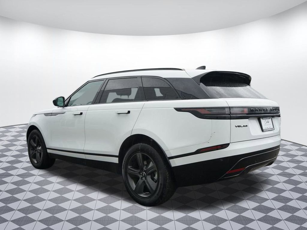 Used 2025 Land Rover Range Rover Velar Dynamic SE image 5