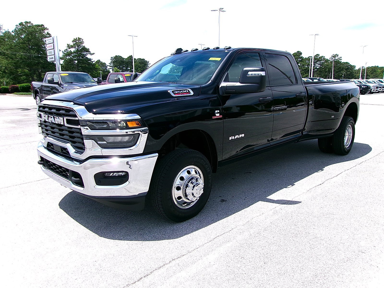 New 2026 RAM 3500 Big Horn AWD/4WD image 2