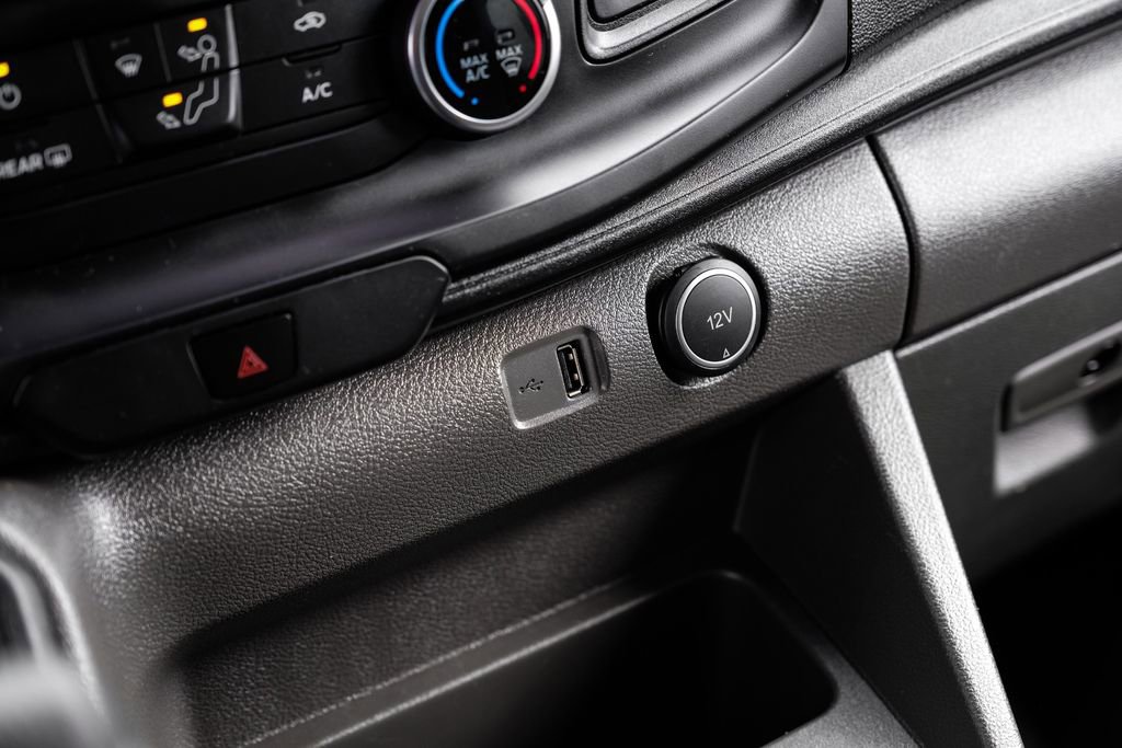 Used 2021 Ford Transit 350 XLT image 23