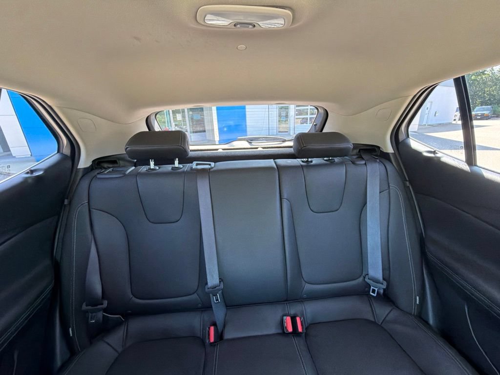 Certified 2024 Buick Encore GX Sport Touring AWD/4WD image 26