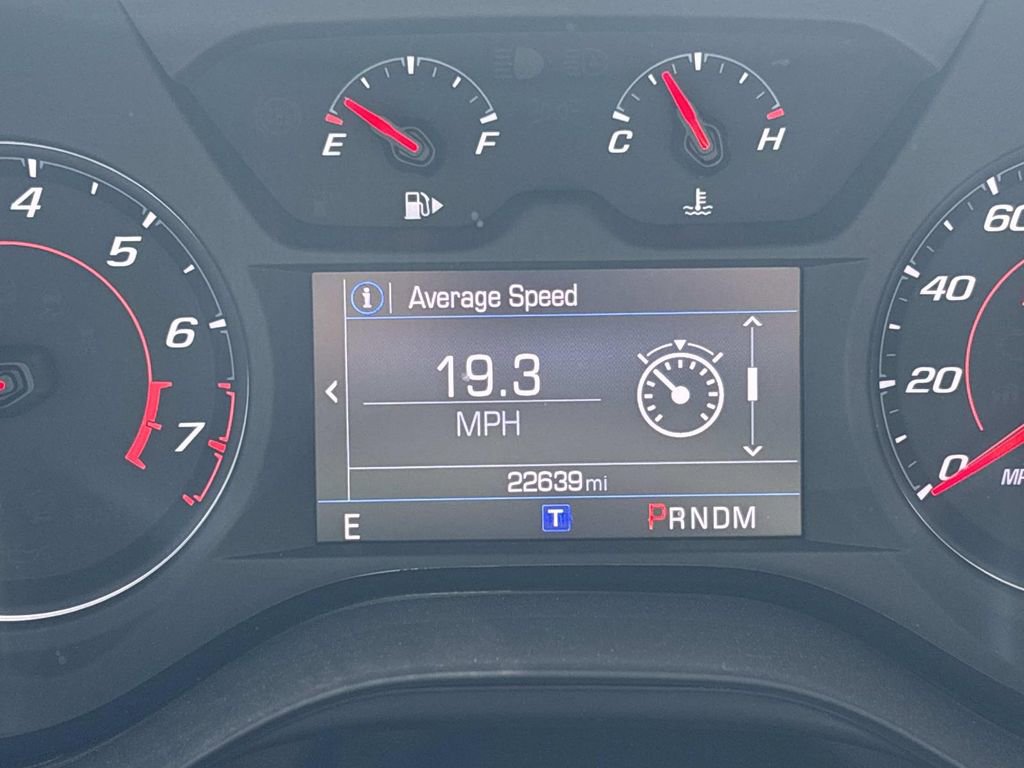 Used 2020 Chevrolet Camaro LT w/ Technology Package RWD image 22