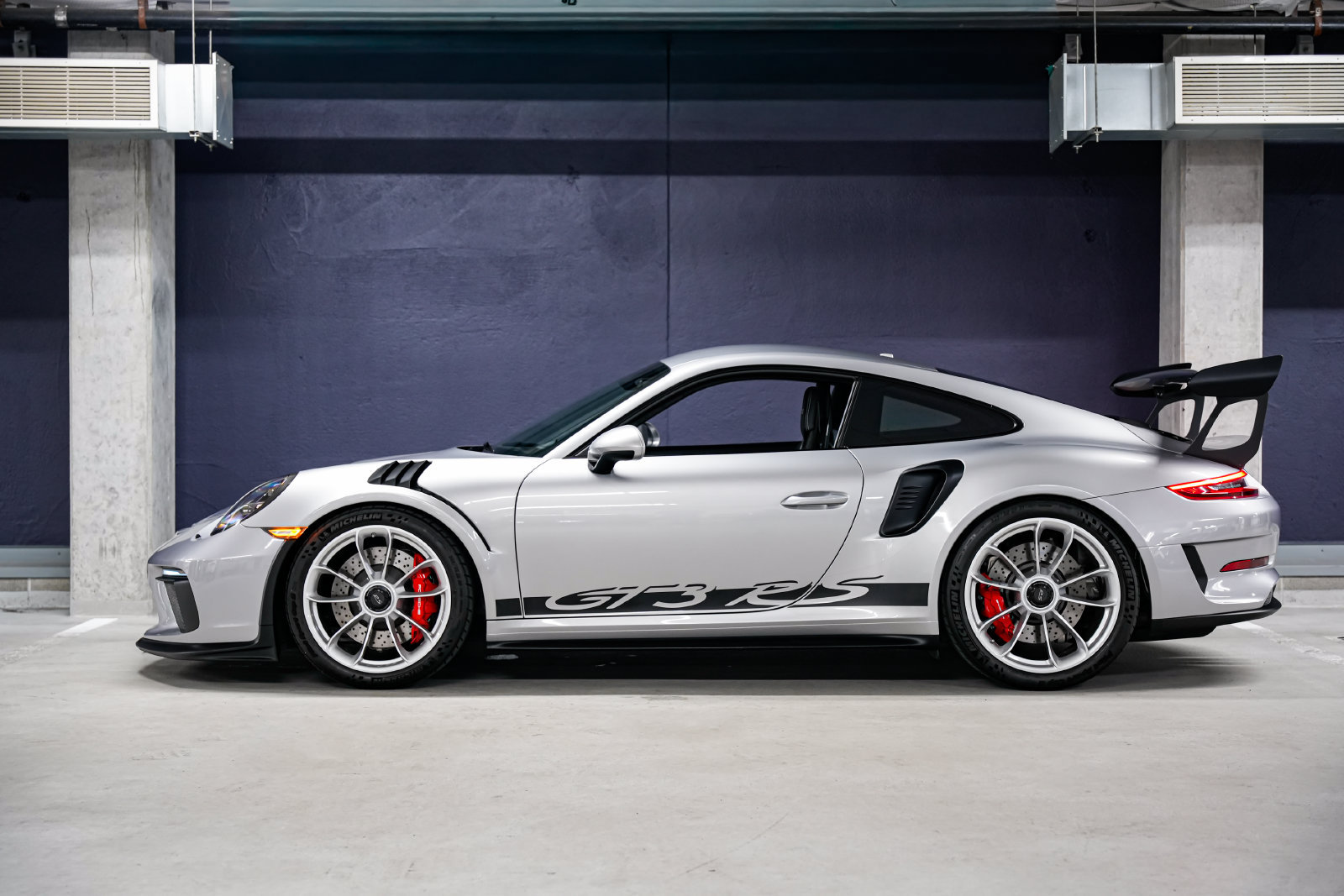 Used 2019 Porsche 911 GT3 RS RWD image 7