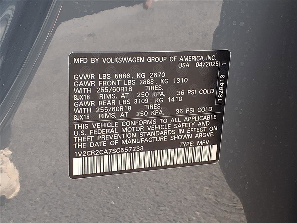 Certified 2025 Volkswagen Atlas Peak Edition SE image 29