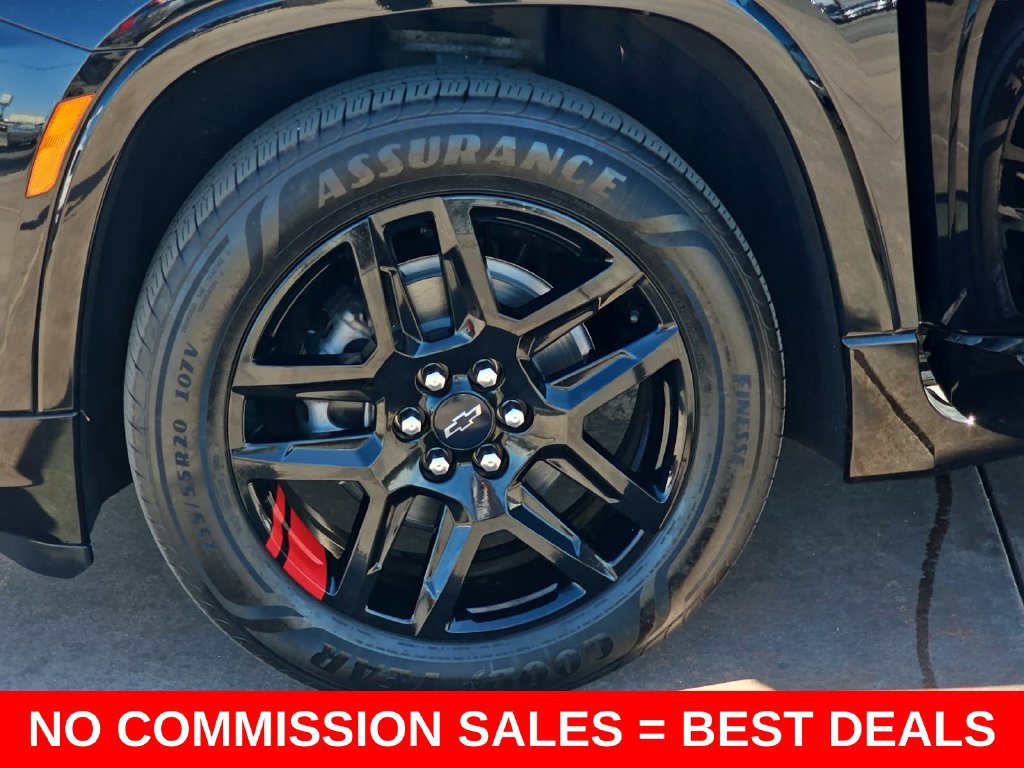 Used 2023 Chevrolet Traverse Premier w/ Redline Edition AWD/4WD image 38
