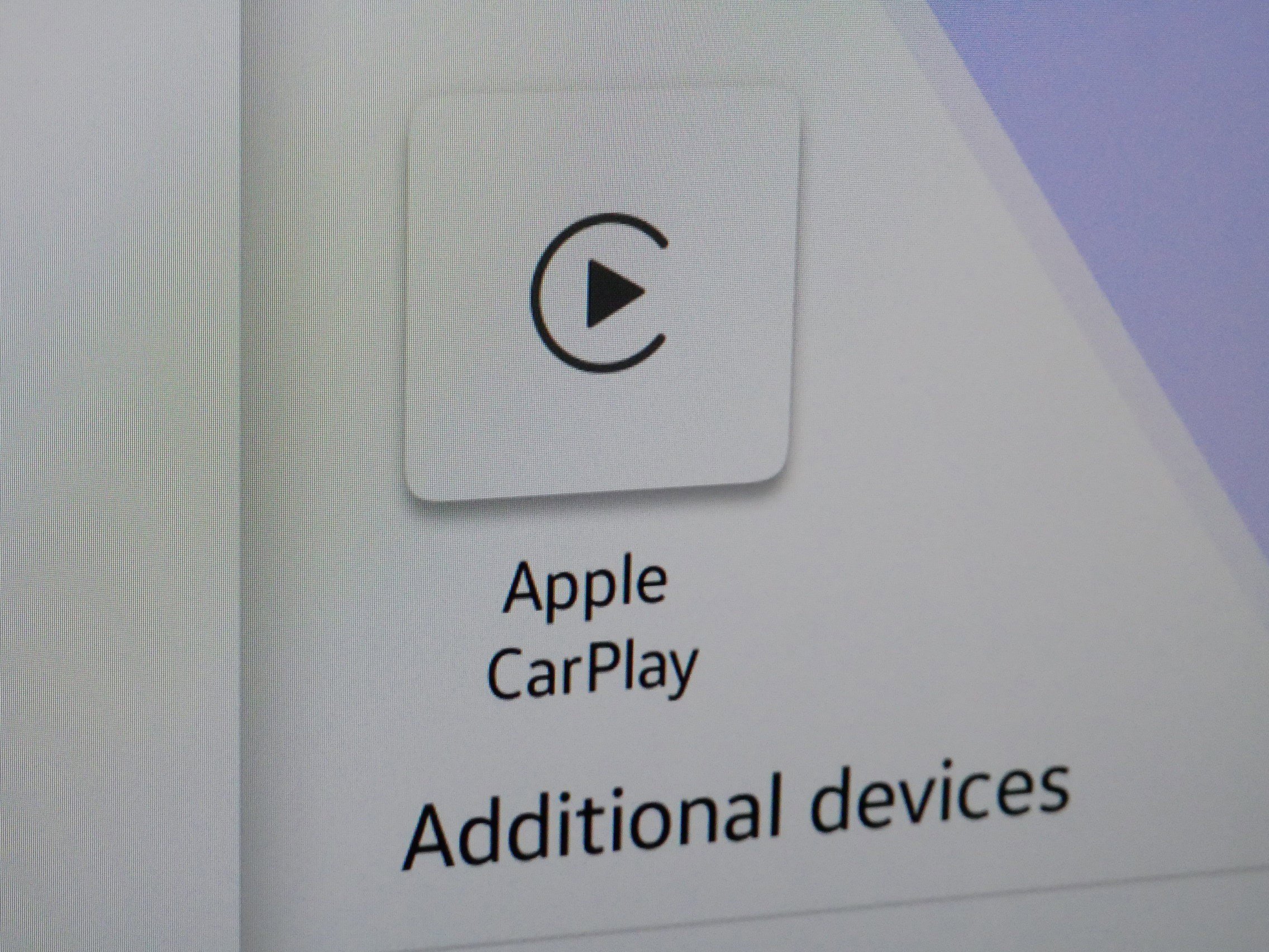 Certified 2025 Volkswagen Atlas SEL Premium R-Line image 30