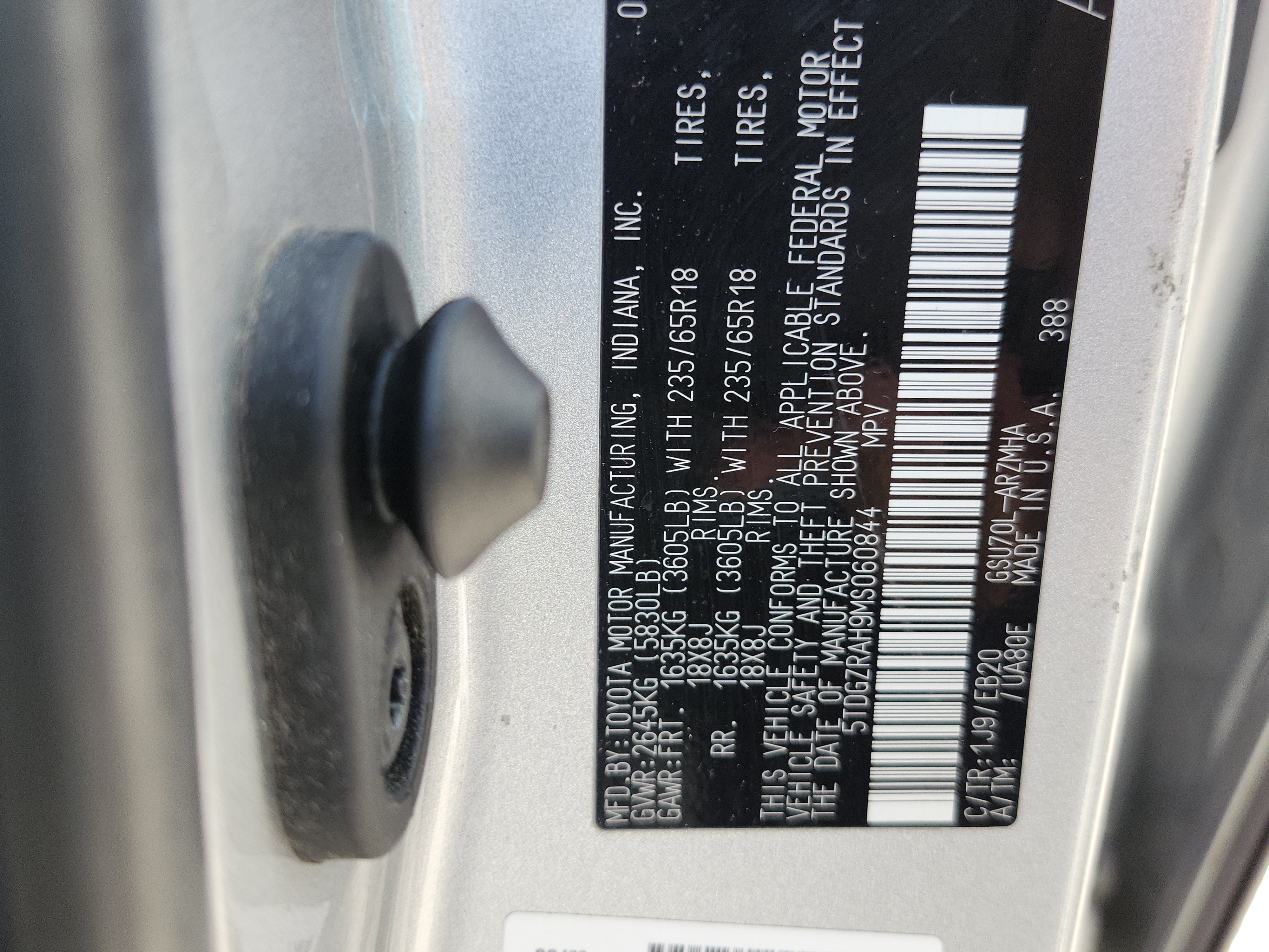Used 2021 Toyota Highlander XLE FWD image 35