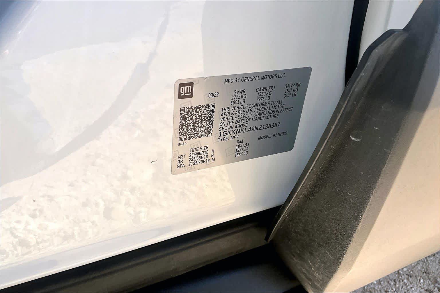 Used 2022 GMC Acadia SLE FWD image 35