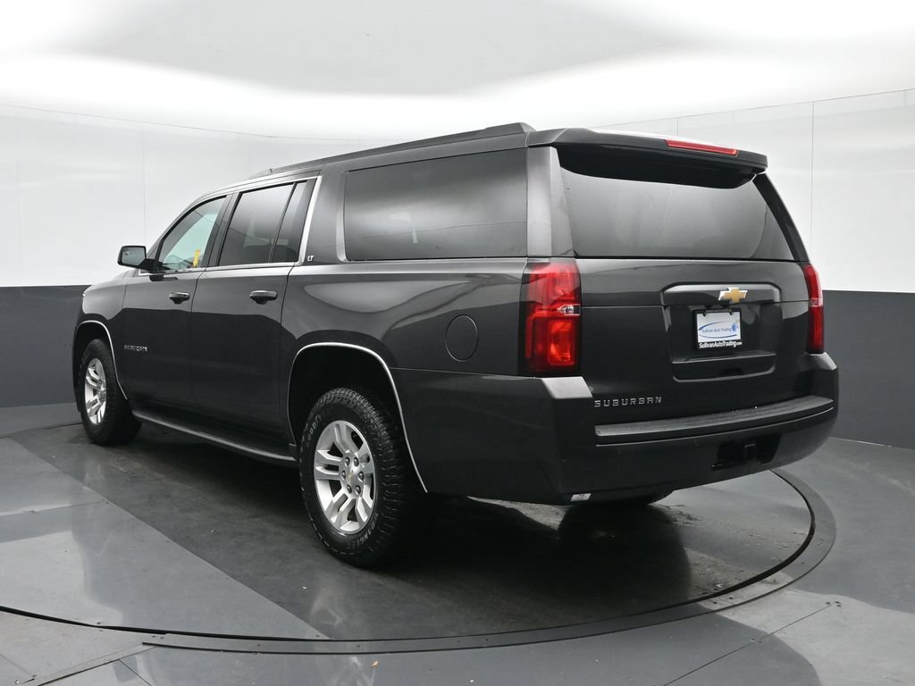 Used 2018 Chevrolet Suburban LT AWD/4WD image 5
