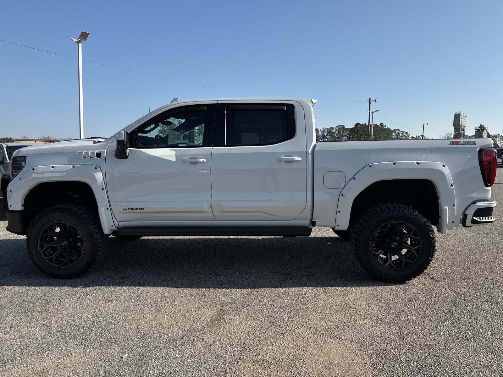 New 2026 GMC Sierra 1500 AT4 w/ Technology Package AWD/4WD image 6