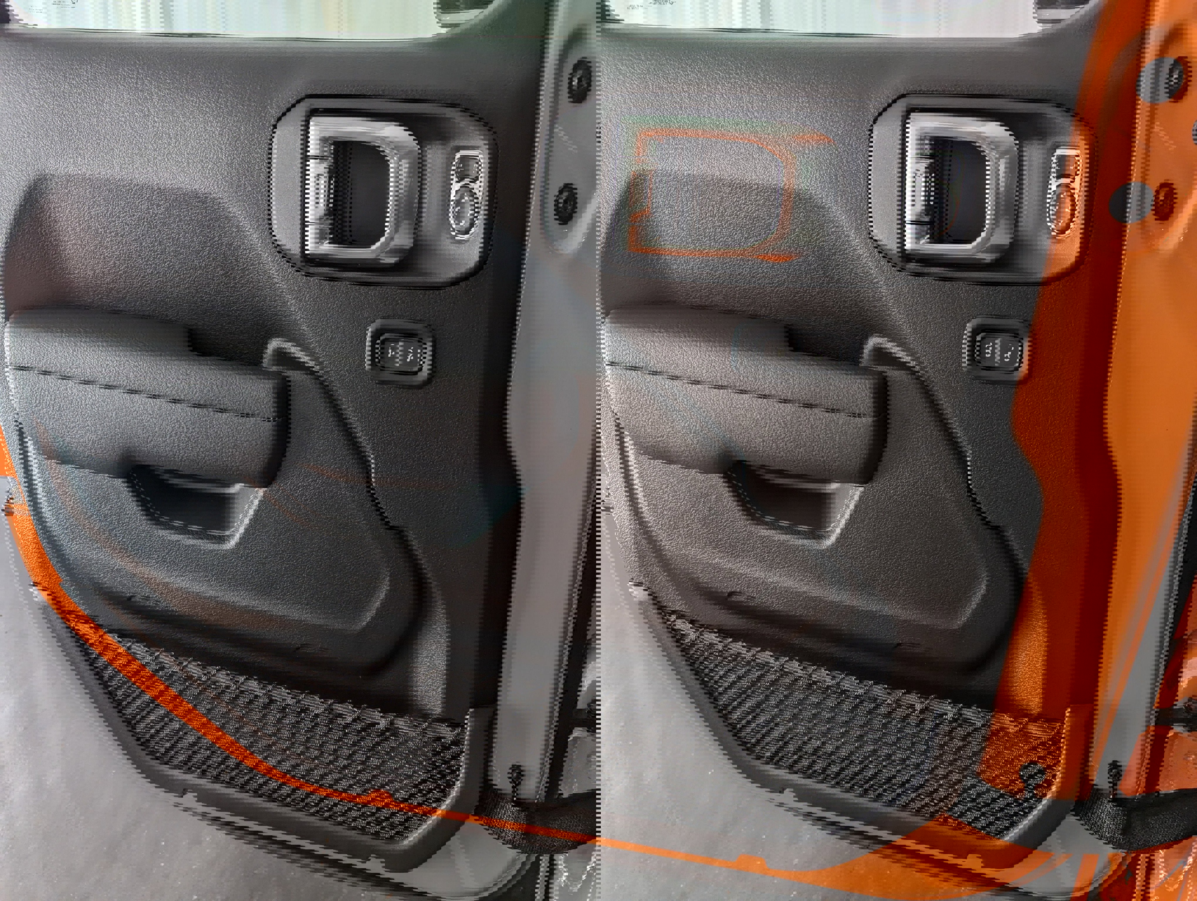 New 2025 Jeep Gladiator Sport image 11