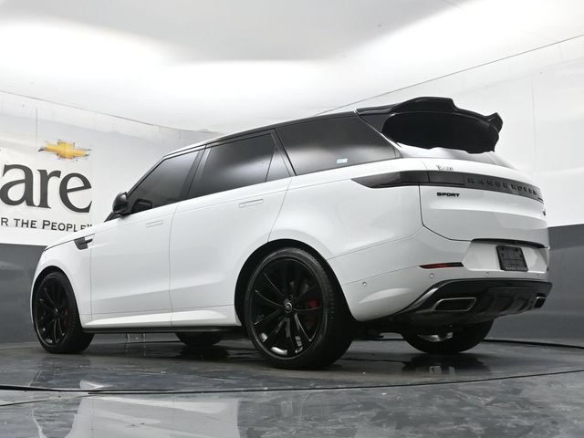 Used 2023 Land Rover Range Rover Sport SE Dynamic AWD/4WD image 5