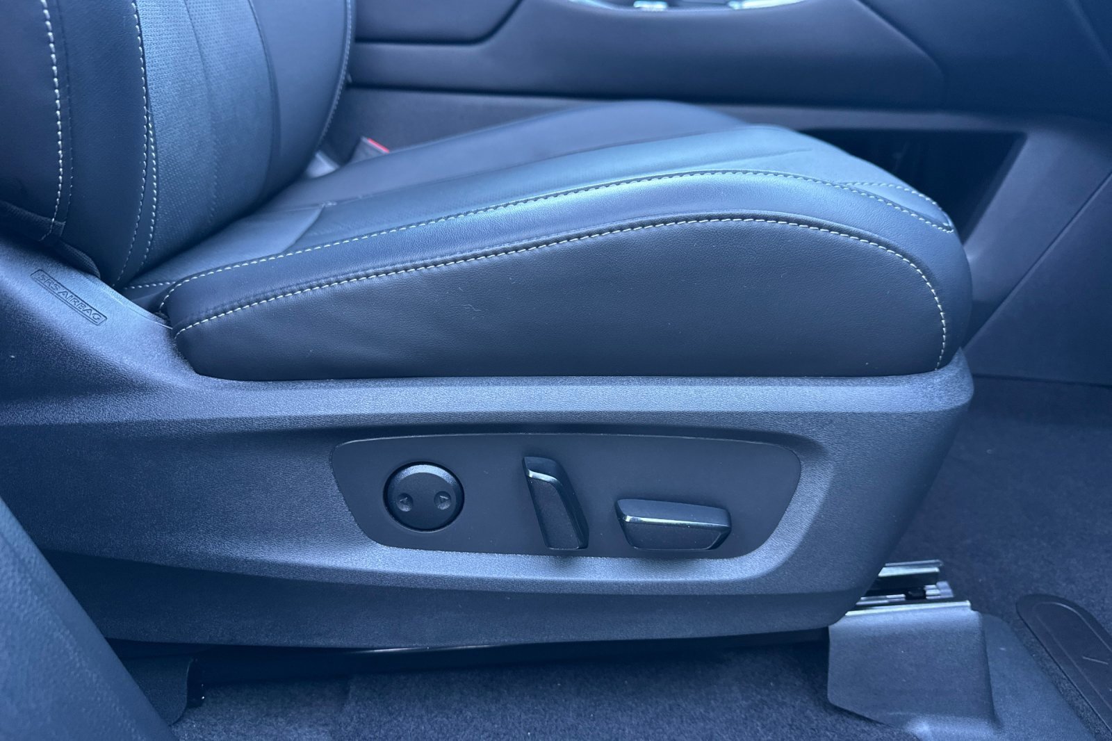 Used 2025 INFINITI QX60 Pure image 25