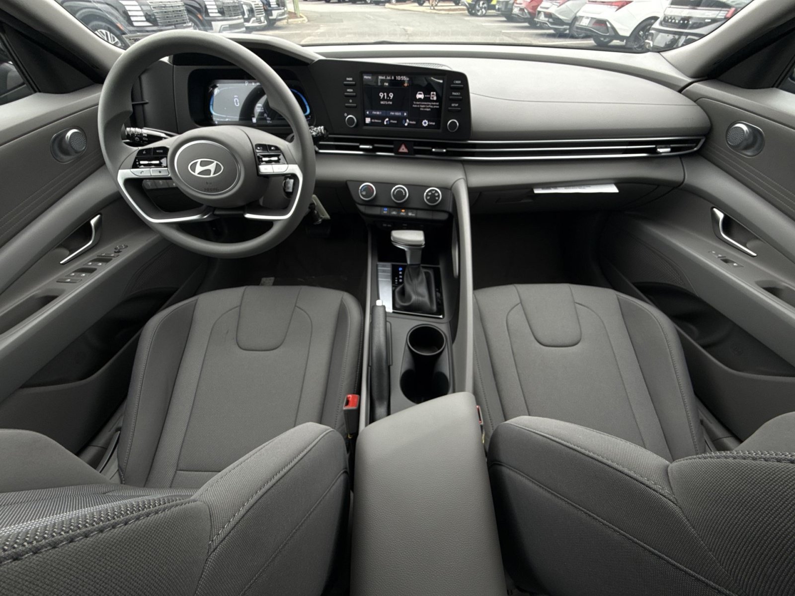 New 2026 Hyundai Elantra SE FWD image 23