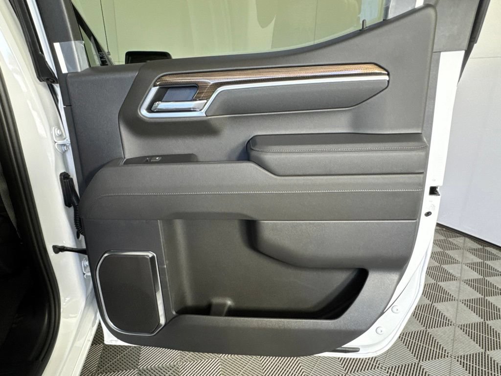 New 2026 Chevrolet Silverado 1500 RST AWD/4WD image 36