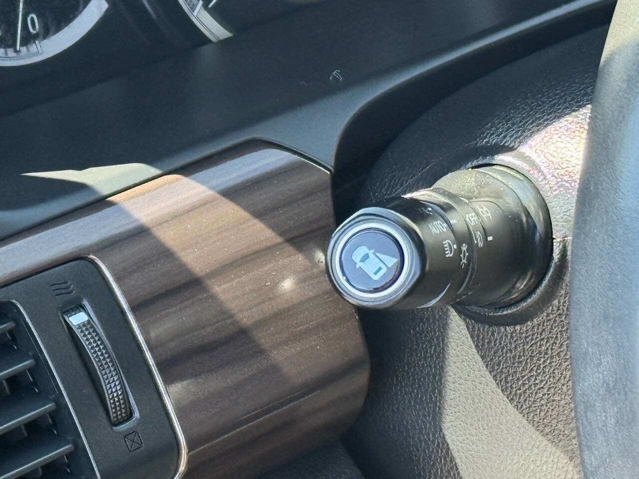 Used 2017 Honda Accord EX-L image 17