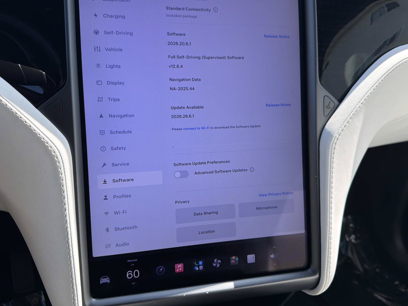 Used 2020 Tesla Model X Long Range AWD/4WD image 26