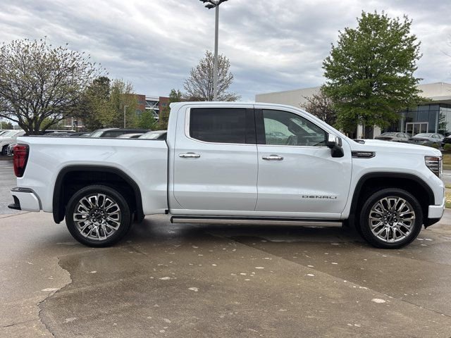 Used 2026 GMC Sierra 1500 Denali Ultimate AWD/4WD image 2