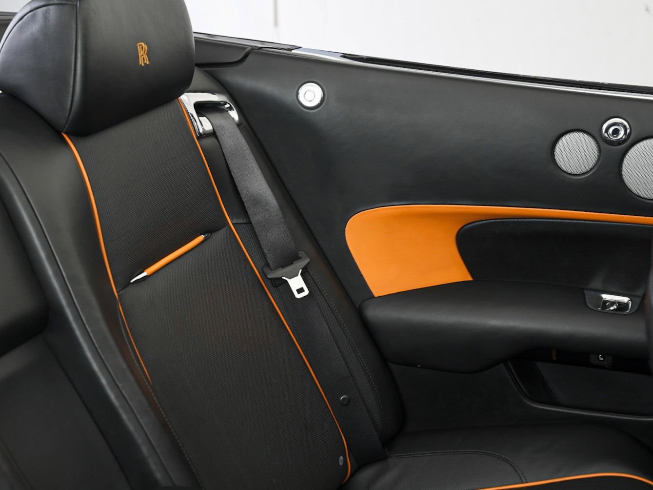 Used 2020 Rolls-Royce Dawn image 78