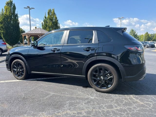 Certified 2025 Honda HR-V Sport image 8