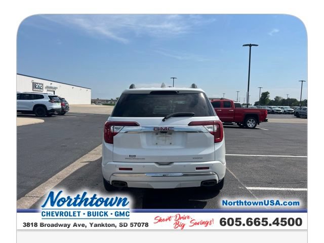 Used 2021 GMC Acadia Denali w/ Denali Ultimate Package AWD/4WD image 10