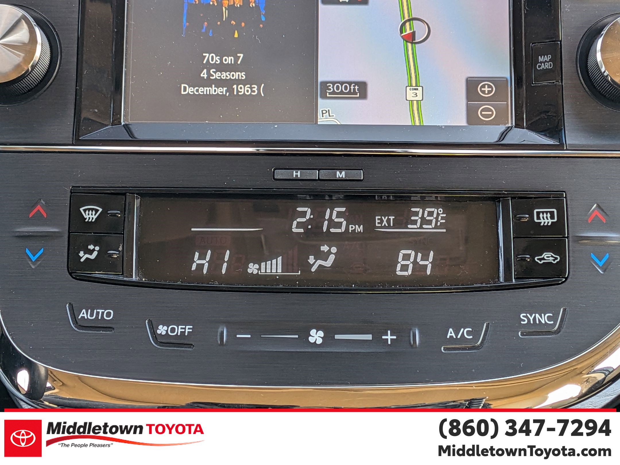 Certified 2017 Toyota Avalon XLE Premium image 26