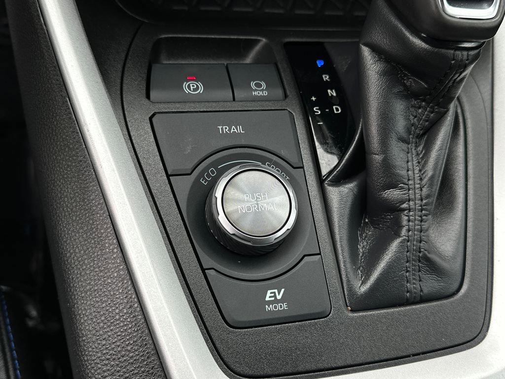 Used 2023 Toyota RAV4 XSE image 29