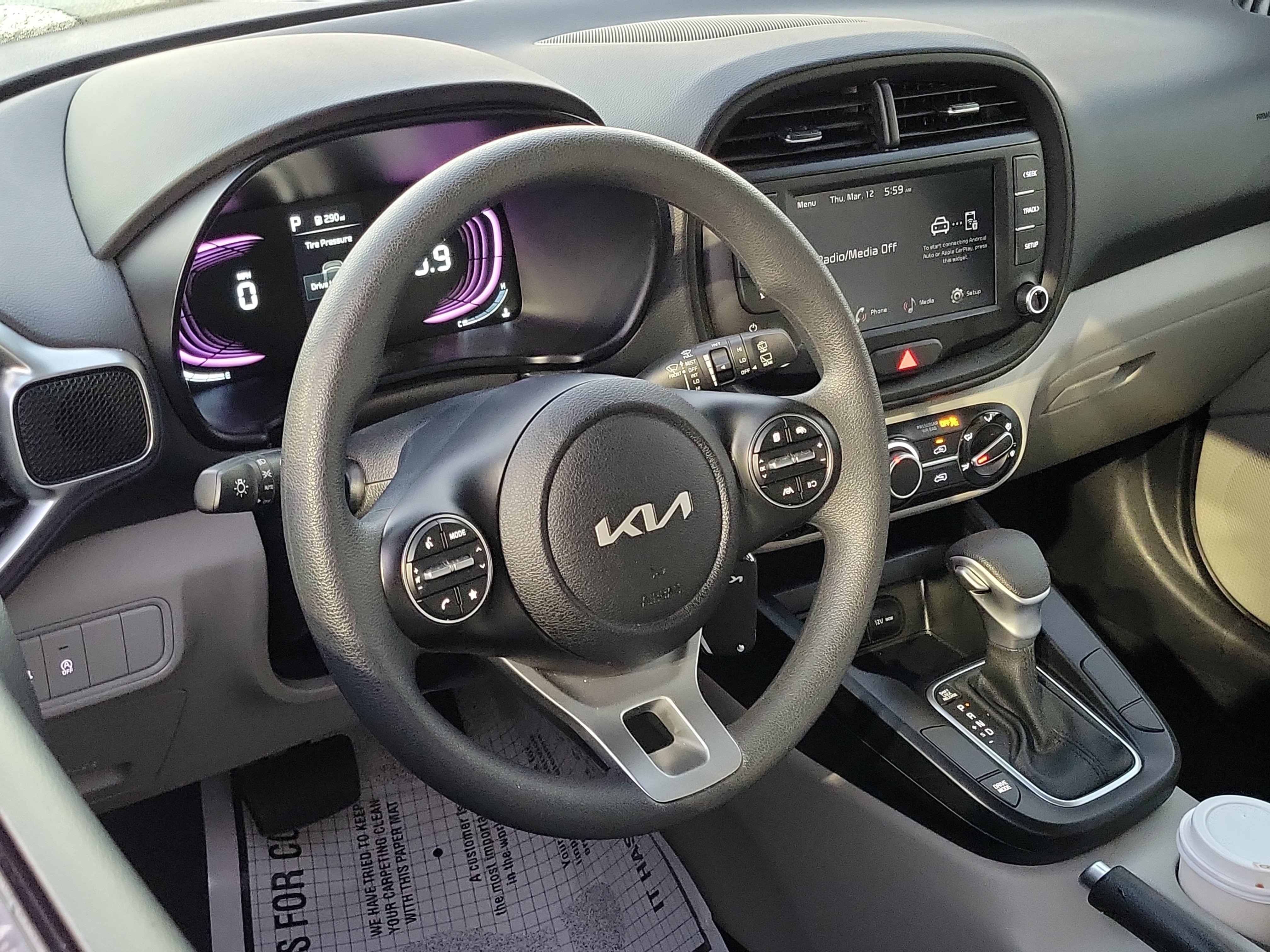 Used 2025 Kia Soul LX image 5