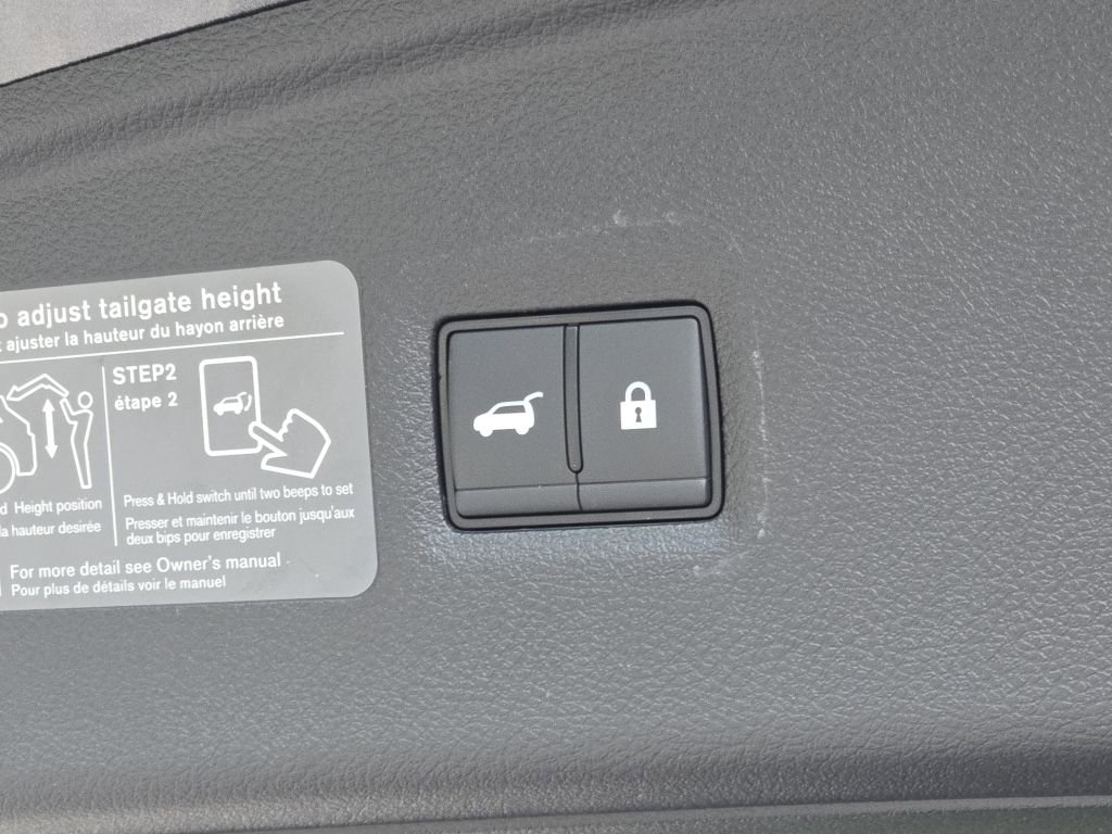 New 2025 INFINITI QX55 Luxe w/ Cargo Package image 24