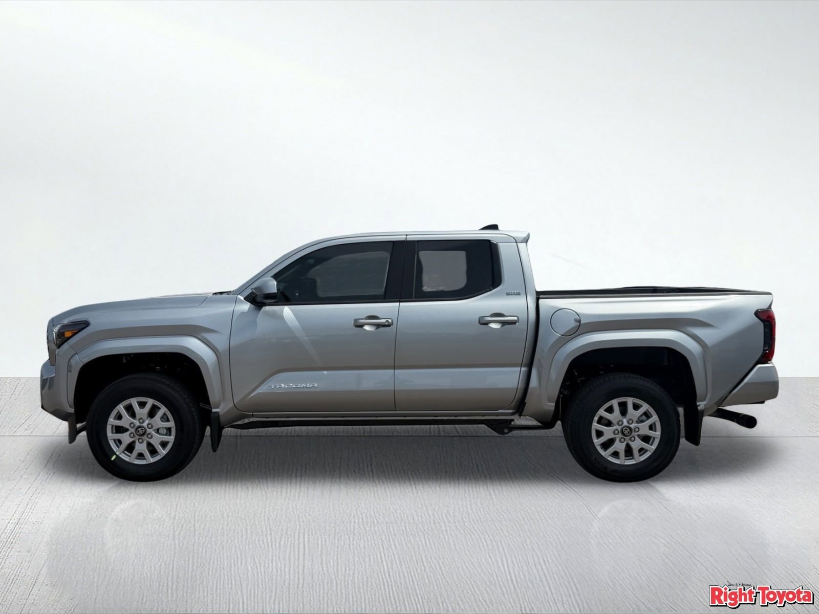 New 2026 Toyota Tacoma SR5 AWD/4WD image 3