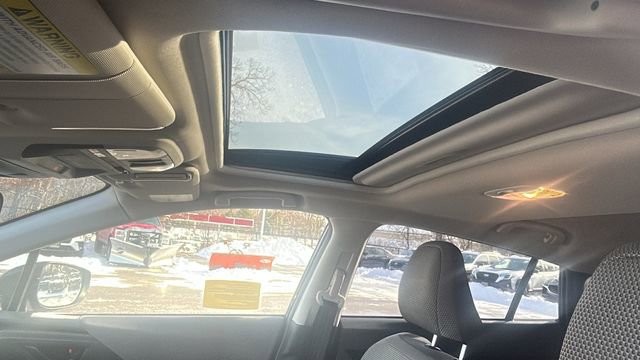 Certified 2024 Subaru Crosstrek 2.0i Premium image 31