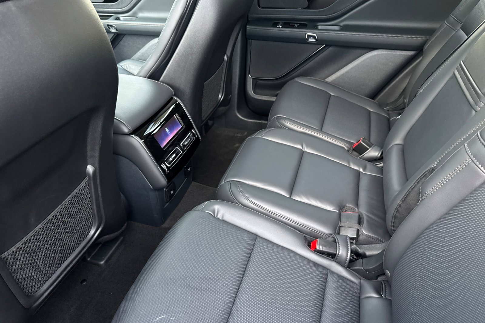 New 2026 Lincoln Aviator Reserve image 11