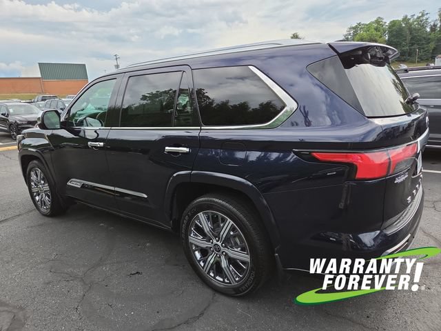 Used 2023 Toyota Sequoia Capstone AWD/4WD image 5