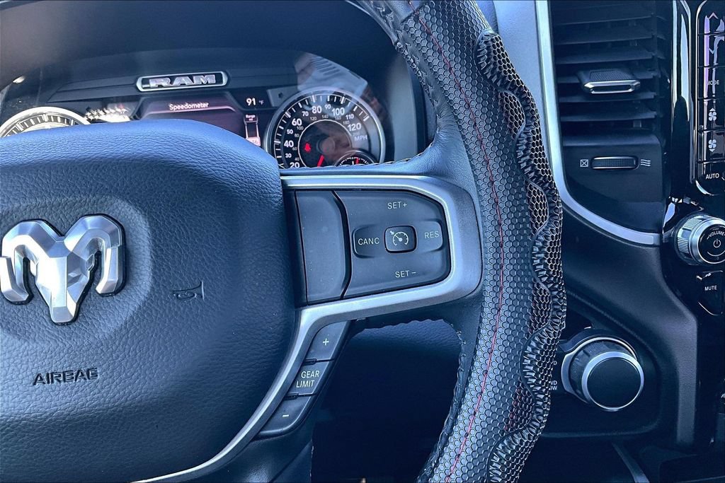 Used 2020 RAM 1500 Big Horn AWD/4WD image 25