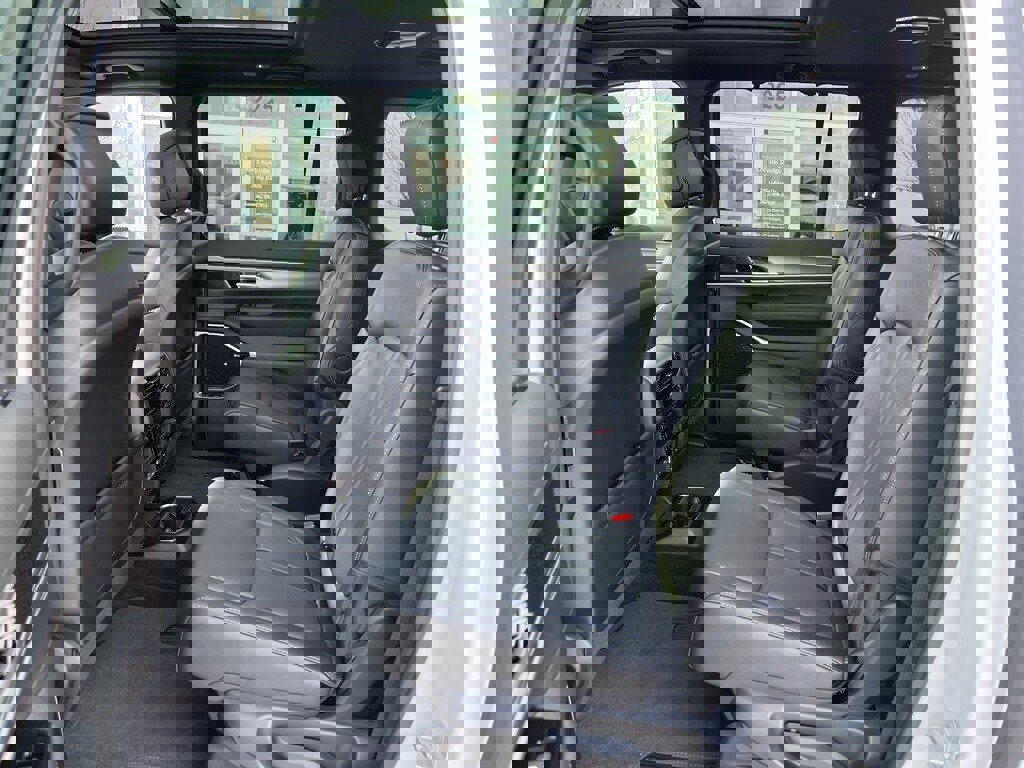 New 2026 Jeep Grand Wagoneer L Limited image 15