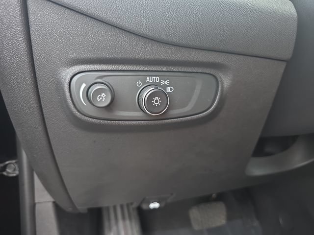 Used 2024 Chevrolet Equinox LS w/ LS Convenience Package AWD/4WD image 25
