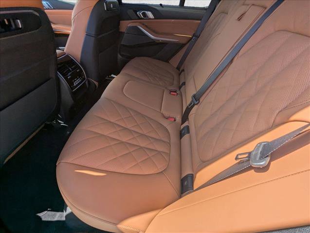Used 2026 BMW X5 sDrive40i image 15