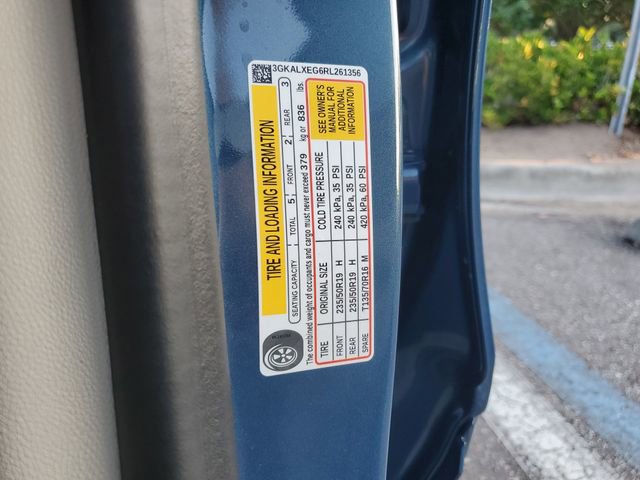 Used 2024 GMC Terrain Denali w/ Denali Premium Package image 32